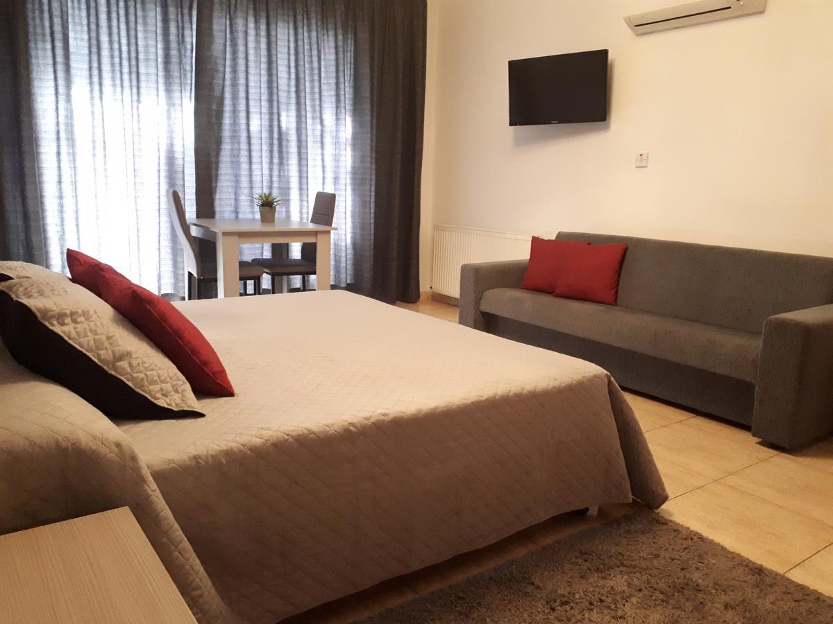 Irene'S Apartments Limassol Kültér fotó