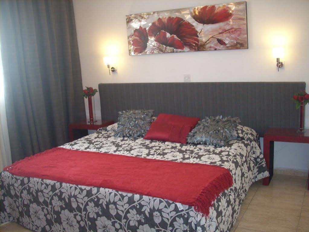Irene'S Apartments Limassol Kültér fotó