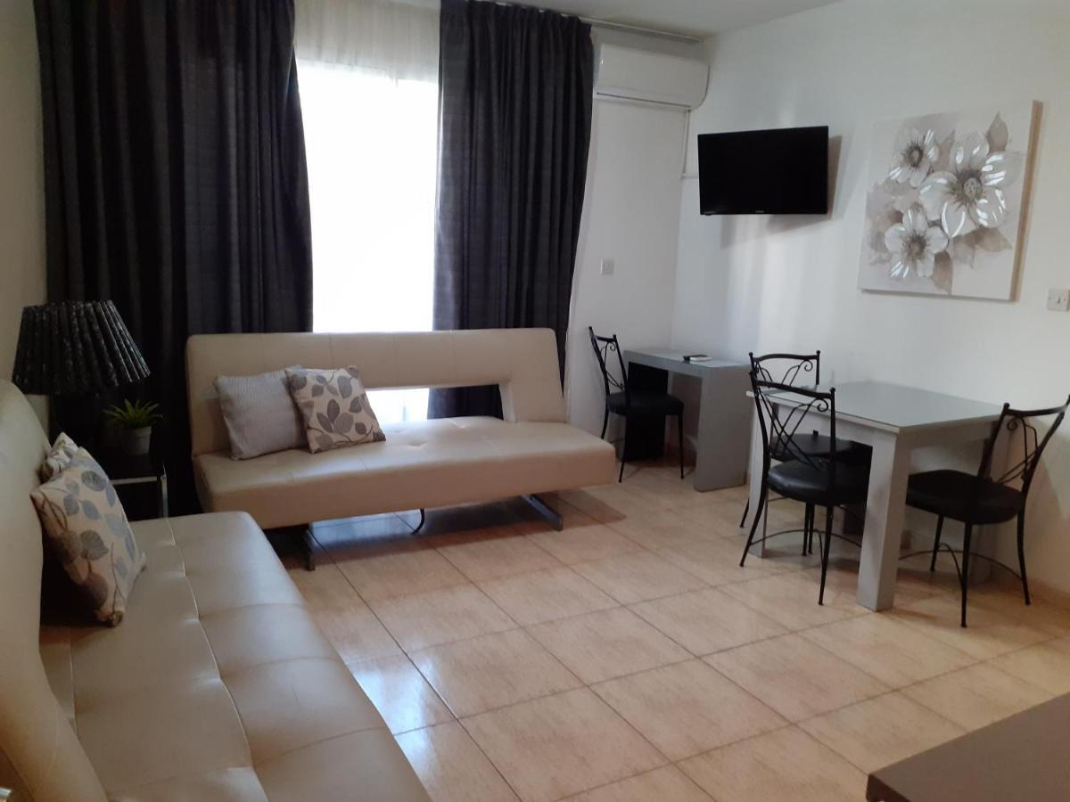 Irene'S Apartments Limassol Kültér fotó